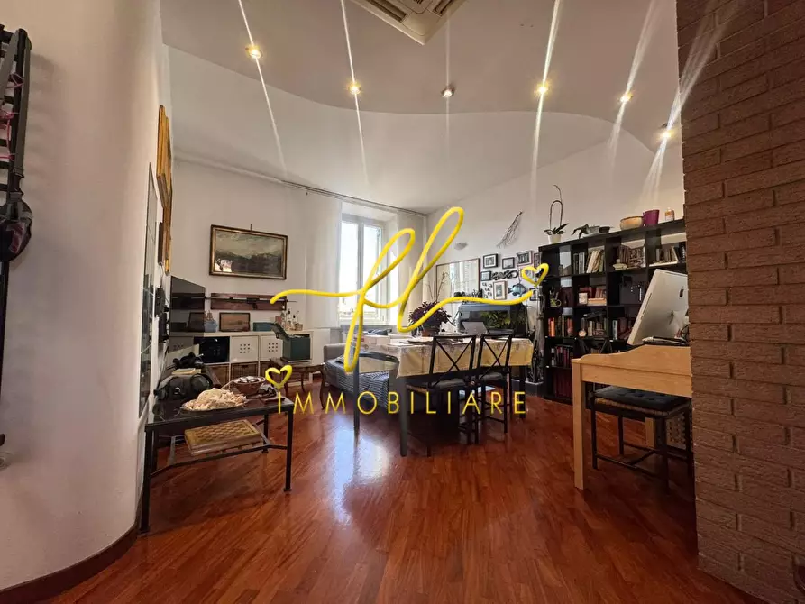 Immagine 4 di Appartamento in vendita  a Livorno