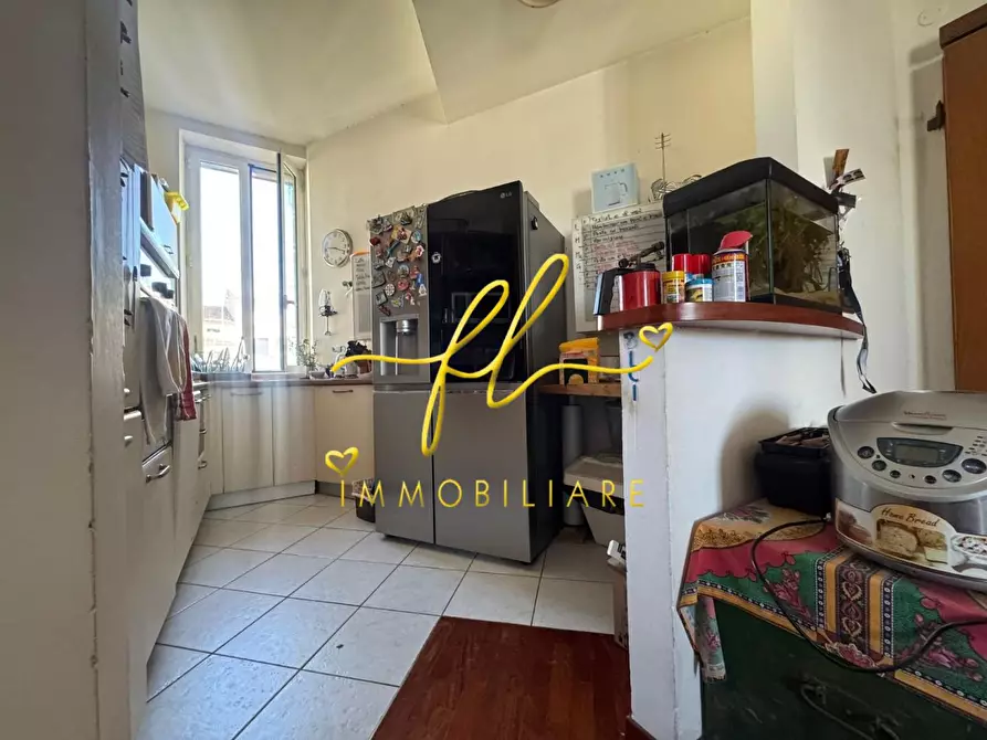 Immagine 8 di Appartamento in vendita  a Livorno