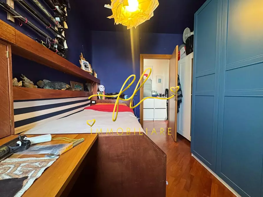 Immagine 16 di Appartamento in vendita  a Livorno