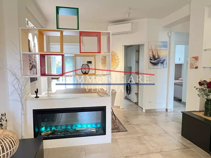 Immagine 20 di Appartamento in vendita  a Montignoso