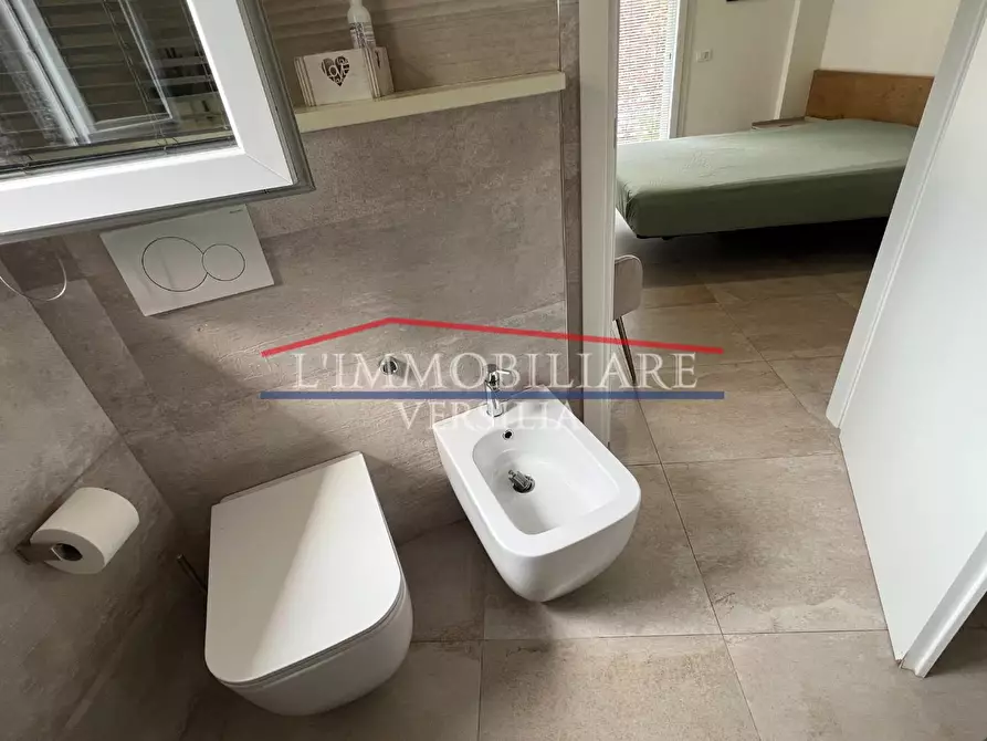 Immagine 45 di Appartamento in vendita  a Montignoso