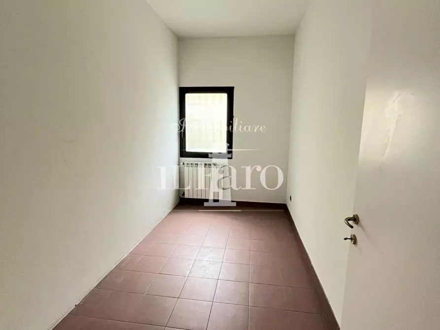 Immagine 6 di Appartamento in vendita  a Campi Bisenzio