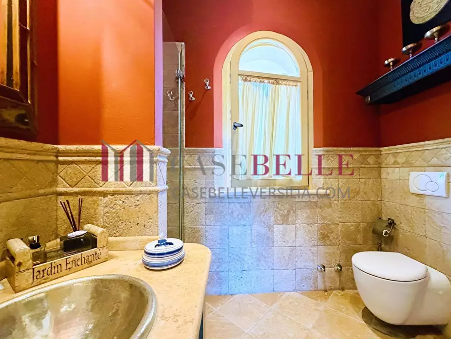 Immagine 38 di Villa in affitto  a Pietrasanta