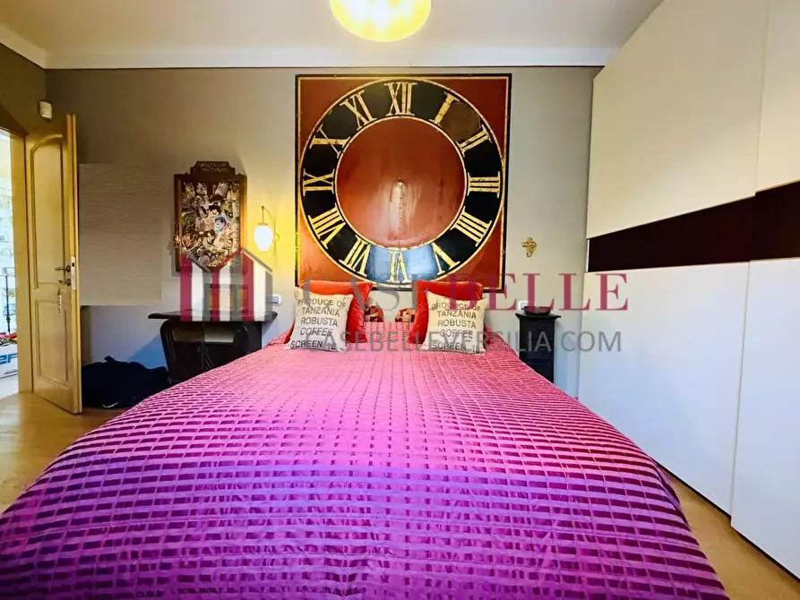 Immagine 41 di Villa in affitto  a Pietrasanta