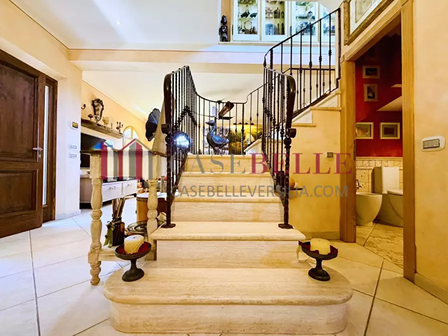 Immagine 24 di Villa in affitto  a Pietrasanta