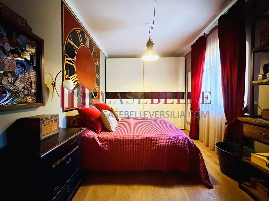 Immagine 40 di Villa in affitto  a Pietrasanta