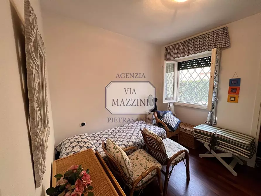 Immagine 21 di Villa in vendita  a Pietrasanta