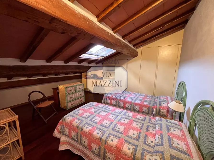 Immagine 23 di Villa in vendita  a Pietrasanta