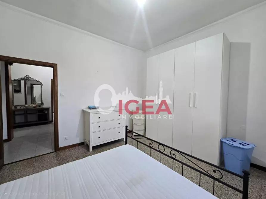 Immagine 46 di Appartamento in vendita  a Siena