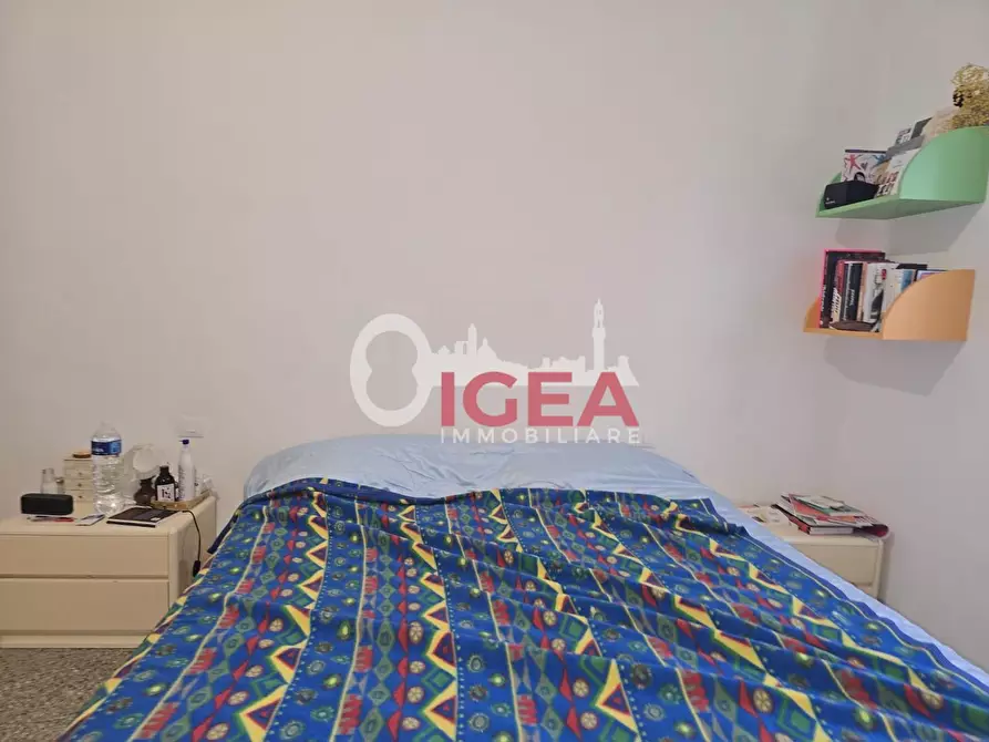 Immagine 34 di Appartamento in vendita  a Siena