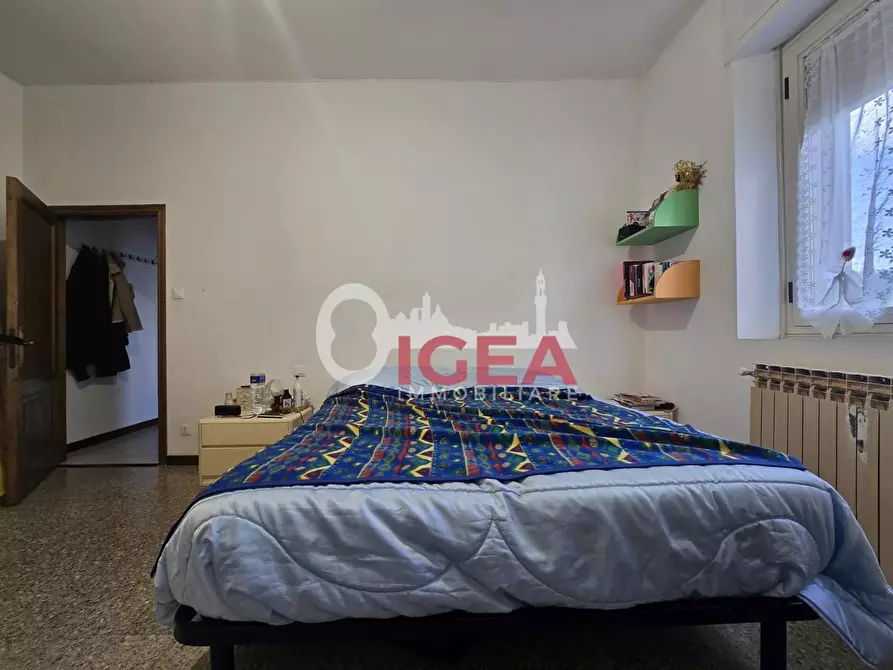 Immagine 33 di Appartamento in vendita  a Siena