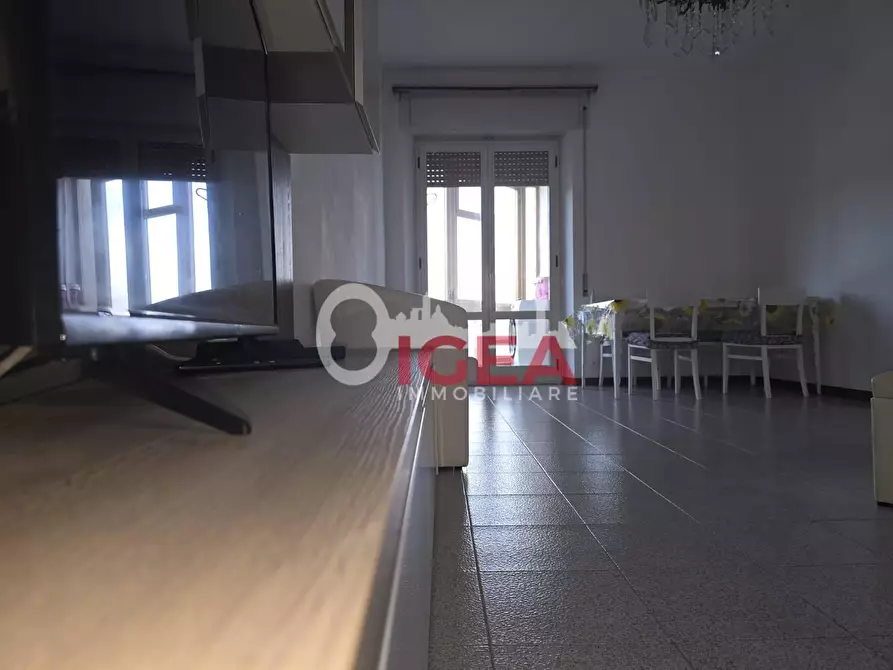 Immagine 13 di Appartamento in vendita  a Siena