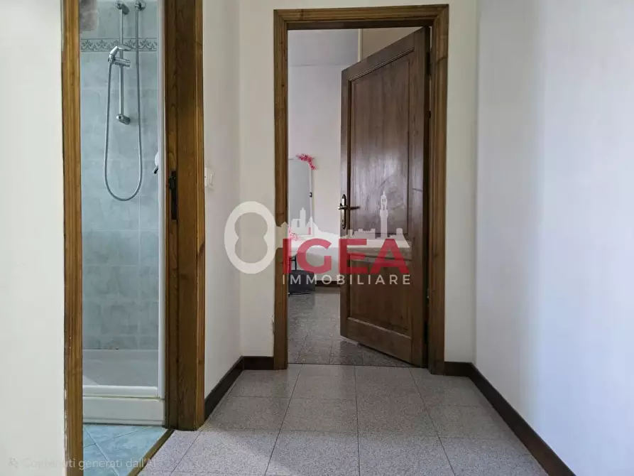 Immagine 20 di Appartamento in vendita  a Siena