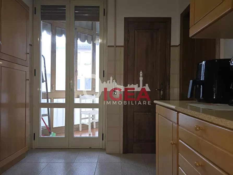 Immagine 29 di Appartamento in vendita  a Siena