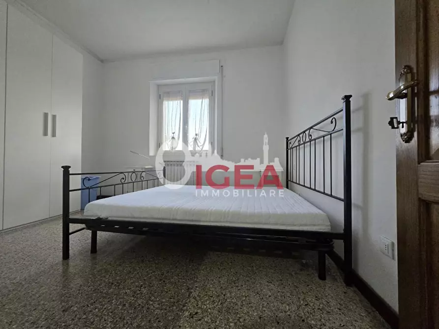 Immagine 44 di Appartamento in vendita  a Siena