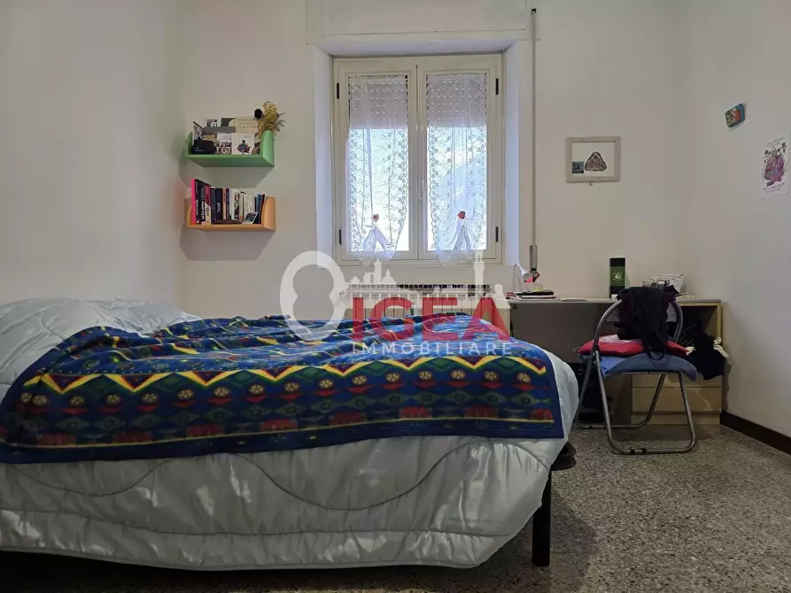 Immagine 36 di Appartamento in vendita  a Siena