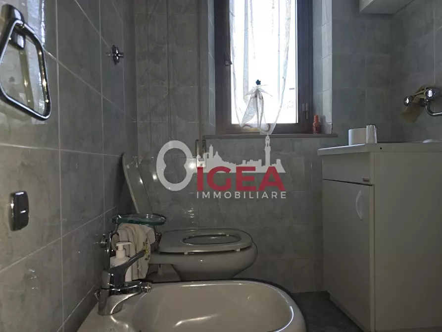 Immagine 55 di Appartamento in vendita  a Siena