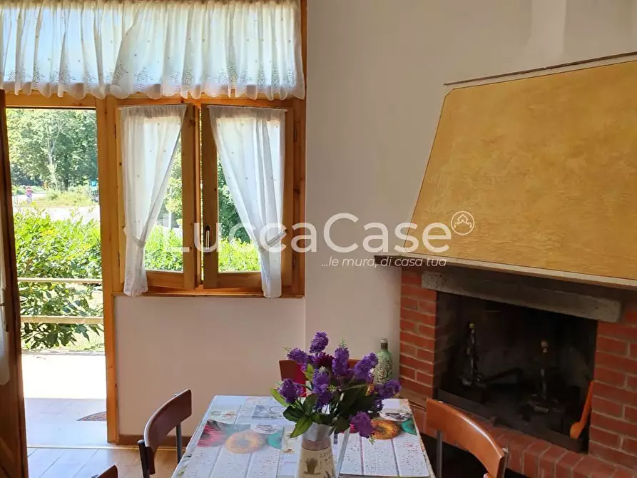 Immagine 8 di Casa semindipendente in vendita  a Villa Basilica