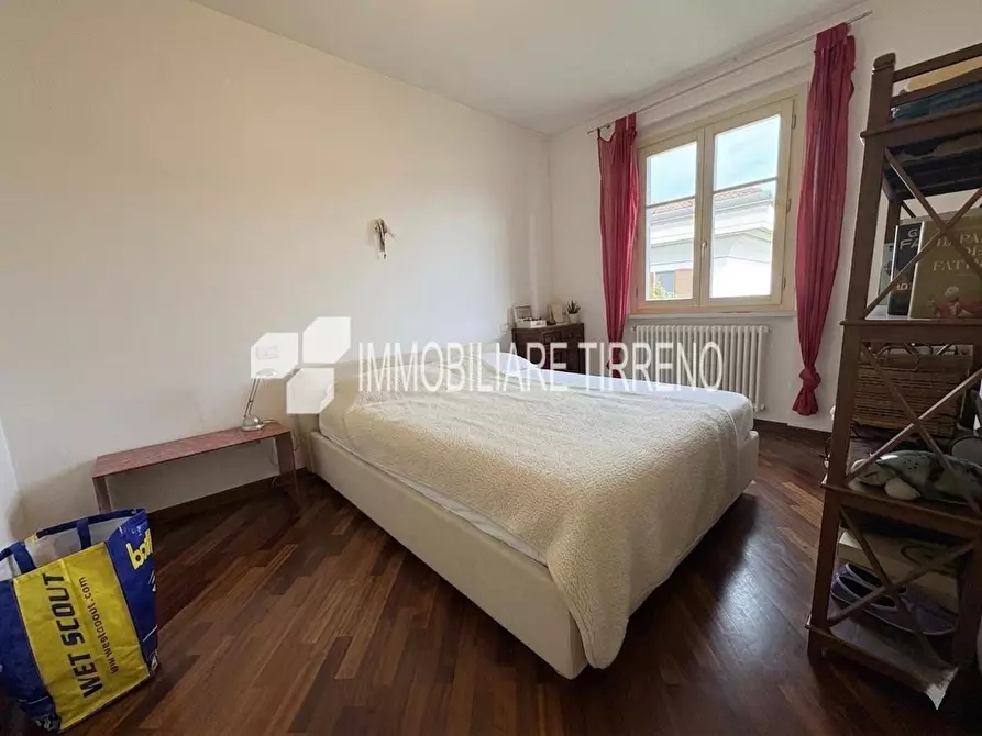 Immagine 10 di Appartamento in vendita  a Massa