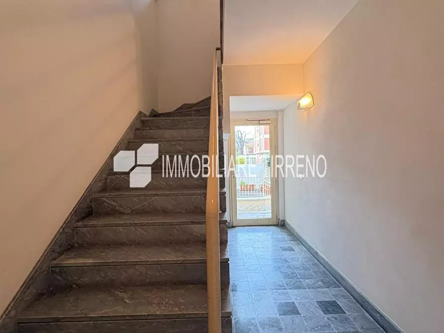 Immagine 18 di Appartamento in vendita  a Massa