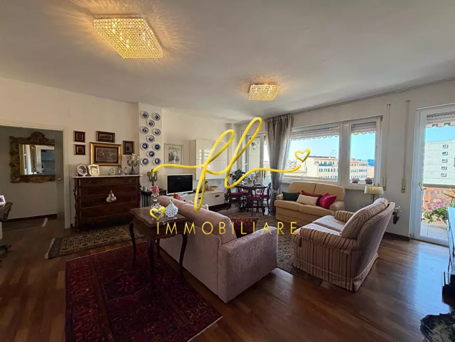 Immagine 4 di Appartamento in vendita  a Livorno