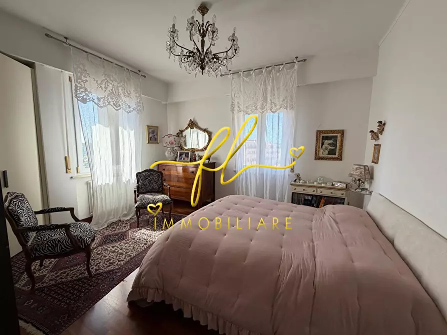 Immagine 10 di Appartamento in vendita  a Livorno