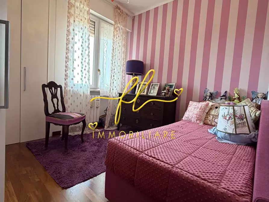 Immagine 11 di Appartamento in vendita  a Livorno