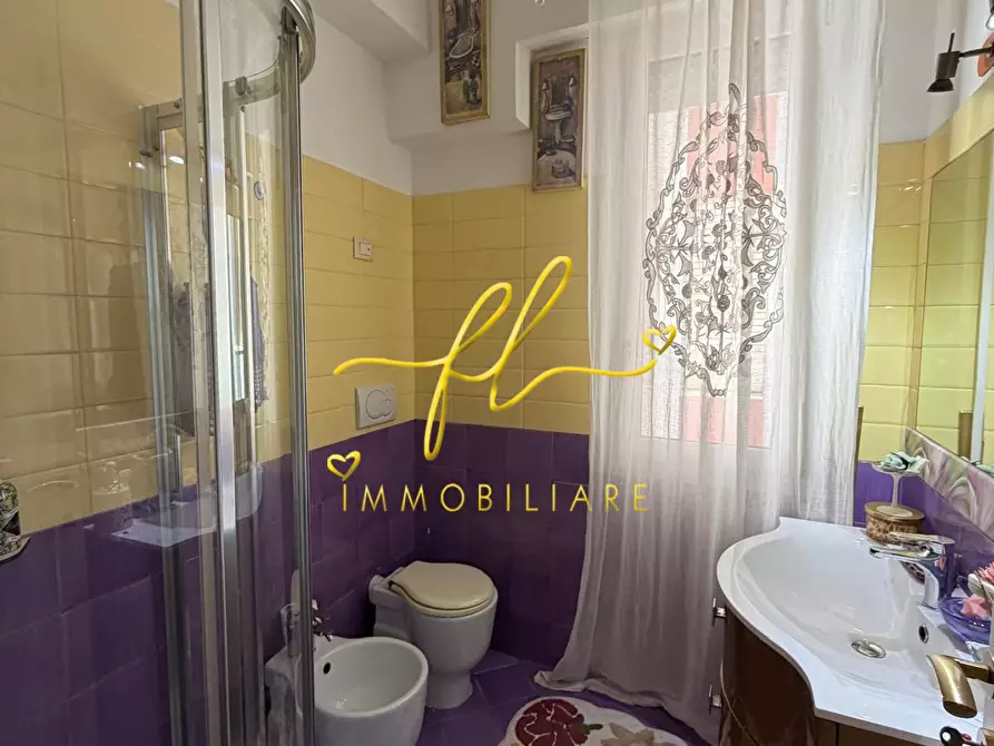 Immagine 19 di Appartamento in vendita  a Livorno