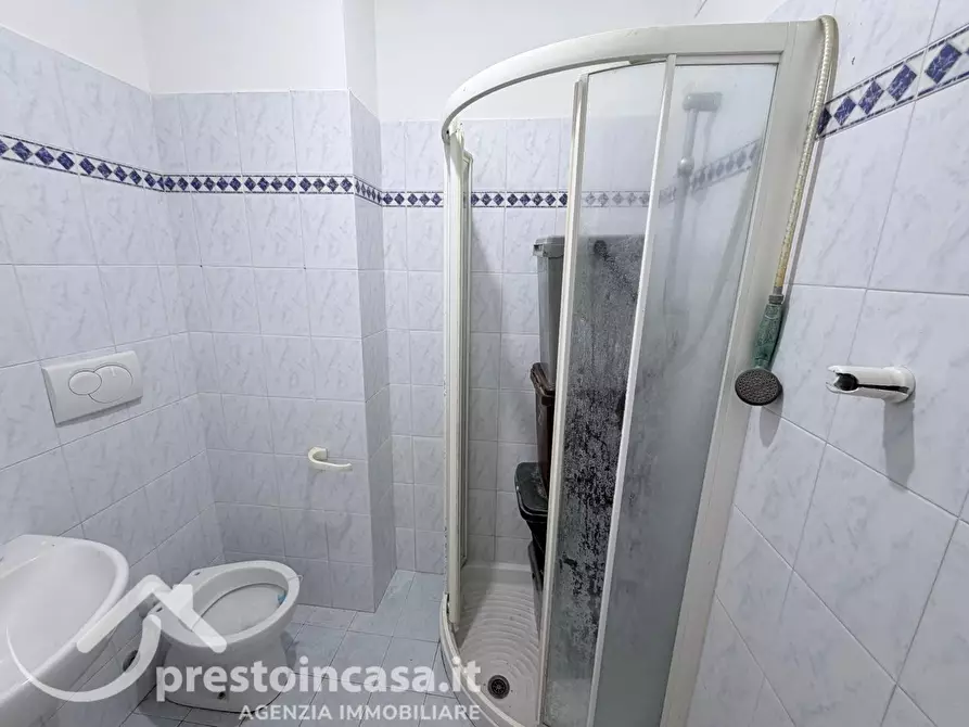 Immagine 3 di Appartamento in vendita  a Viareggio