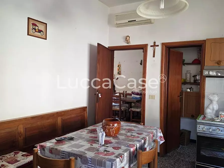 Immagine 12 di Casa indipendente in vendita  a Massarosa