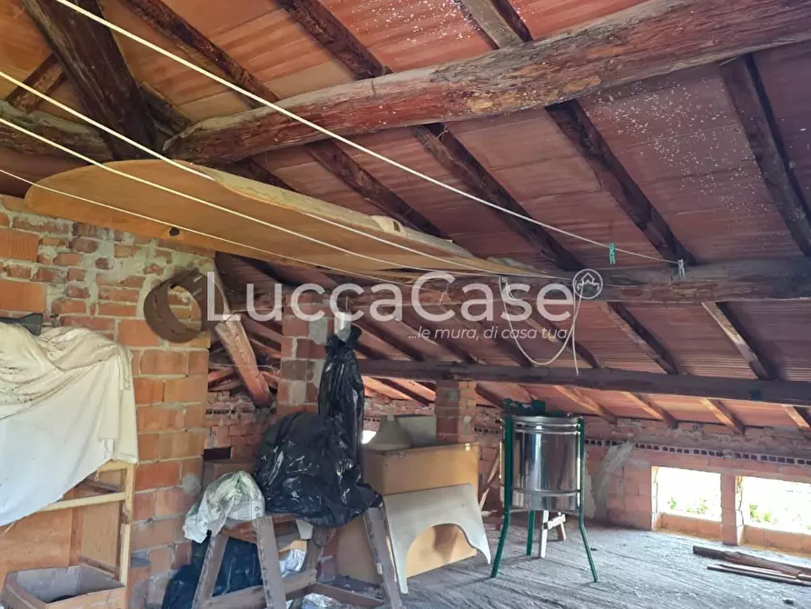 Immagine 8 di Casa indipendente in vendita  a Massarosa