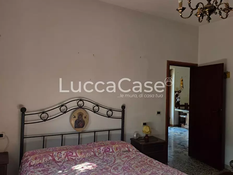 Immagine 13 di Casa indipendente in vendita  a Massarosa