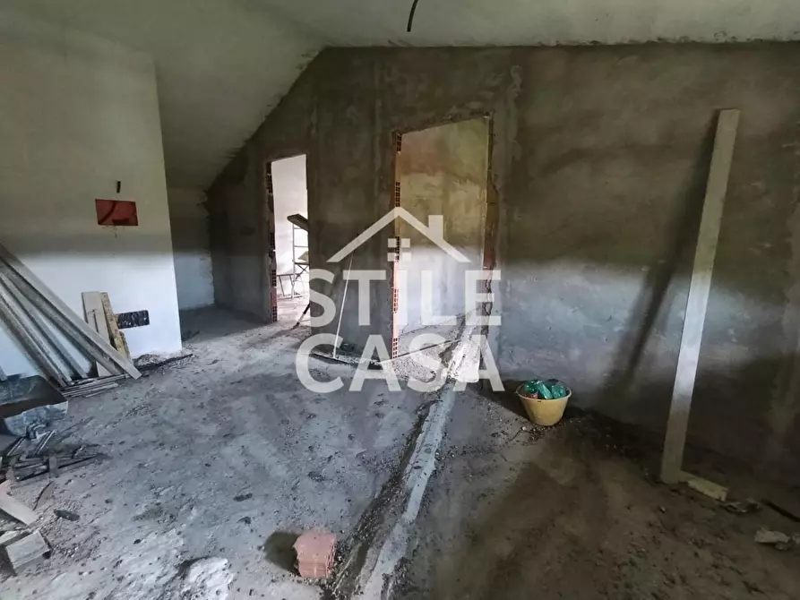 Immagine 13 di Casa semindipendente in vendita  a Altopascio