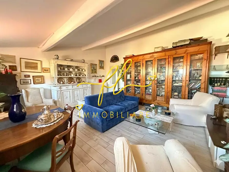 Immagine 3 di Appartamento in vendita  a Livorno