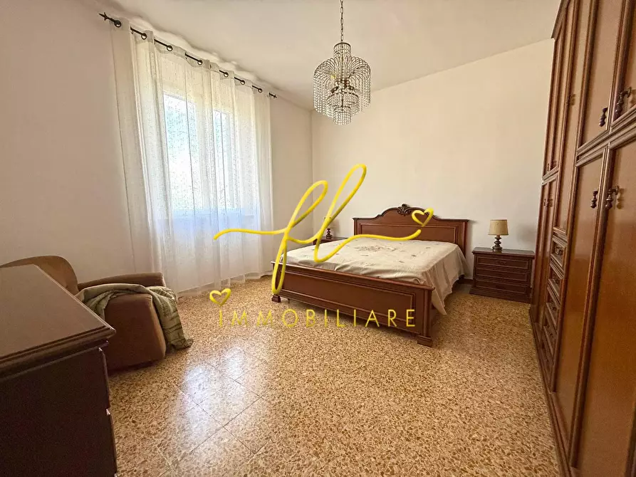 Immagine 10 di Appartamento in vendita  a Cecina