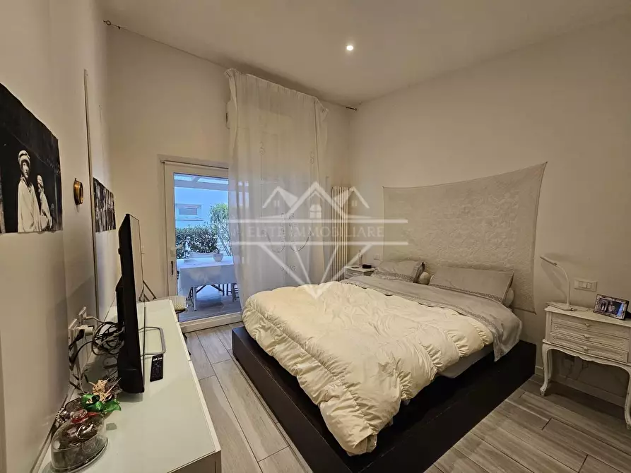 Immagine 12 di Casa bifamiliare in vendita  a Ortonovo