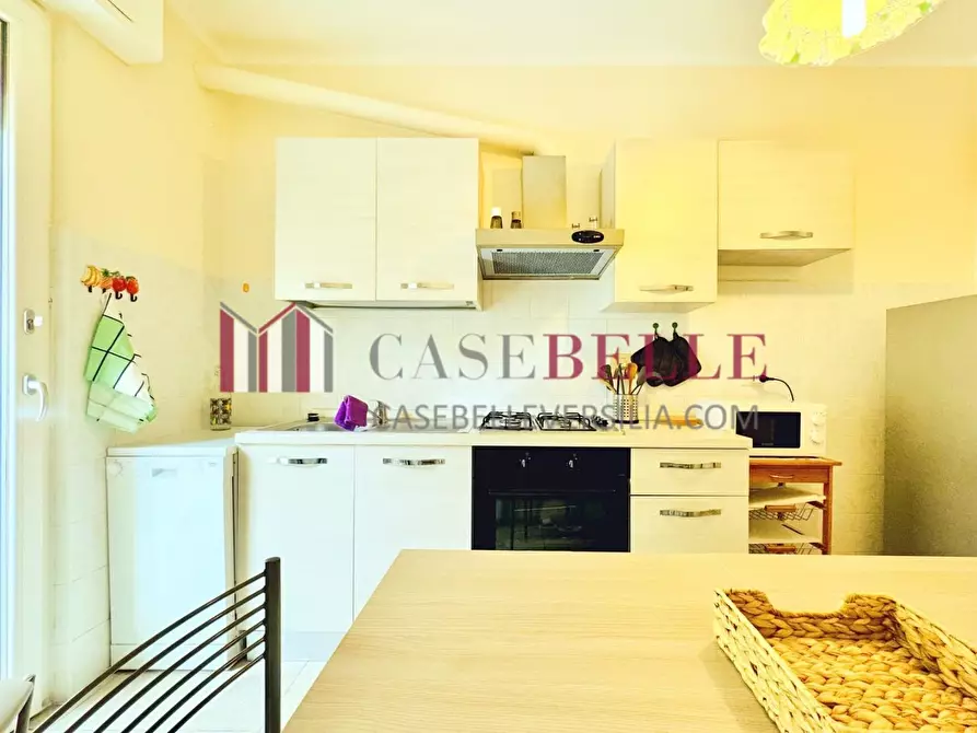 Immagine 25 di Appartamento in vendita  a Camaiore