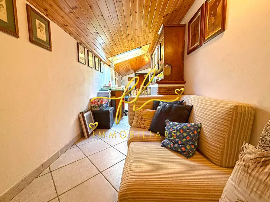 Immagine 15 di Appartamento in vendita  a Cecina