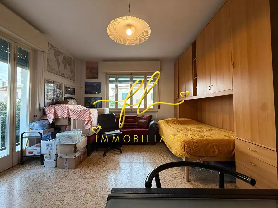 Immagine 8 di Appartamento in vendita  a Cecina