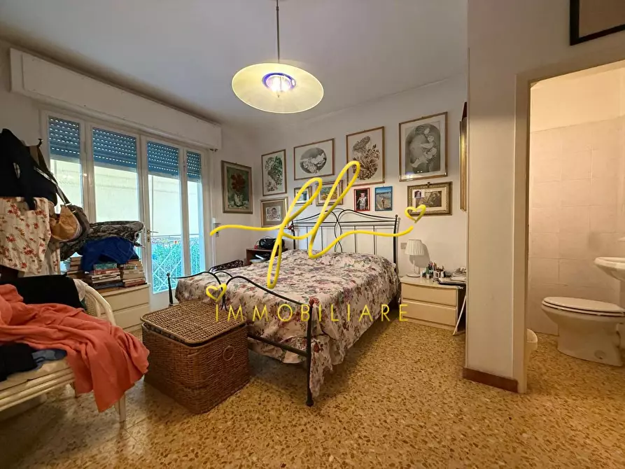 Immagine 13 di Appartamento in vendita  a Cecina