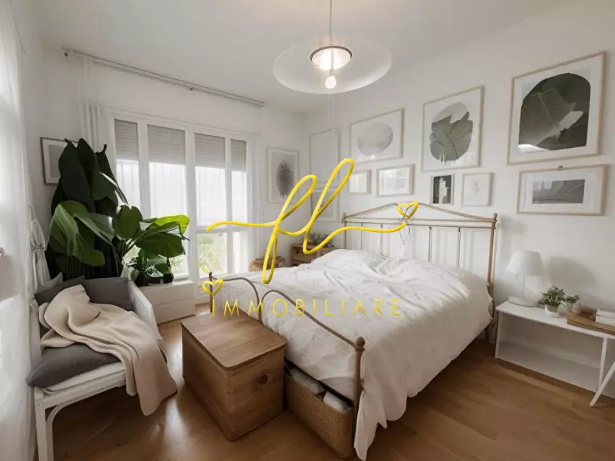 Immagine 4 di Appartamento in vendita  a Cecina