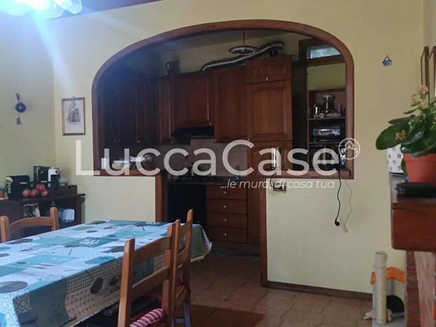 Immagine 2 di Appartamento in vendita  a Fabbriche Di Vergemoli