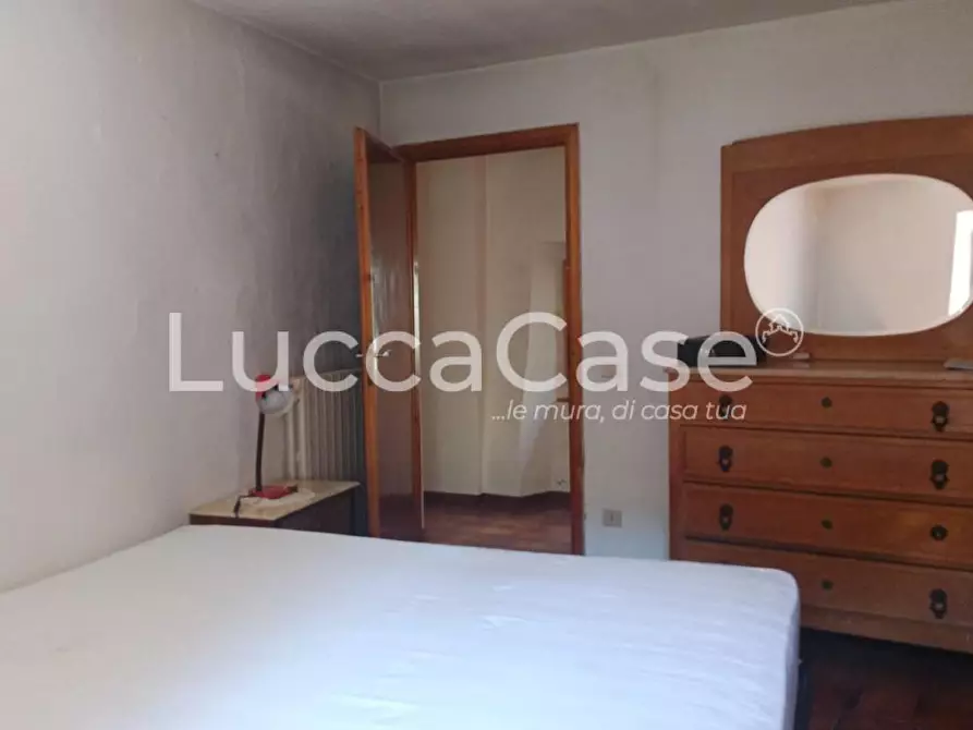 Immagine 12 di Appartamento in vendita  a Fabbriche Di Vergemoli