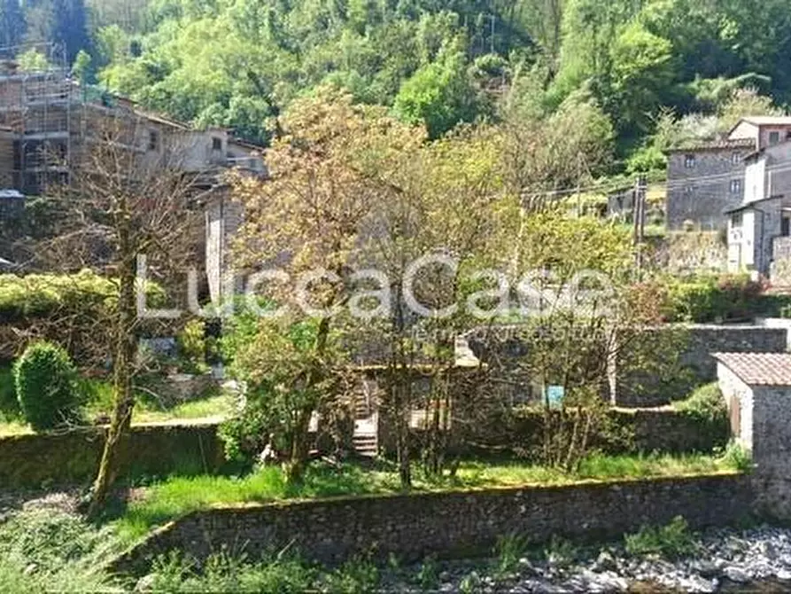 Immagine 7 di Appartamento in vendita  a Fabbriche Di Vergemoli