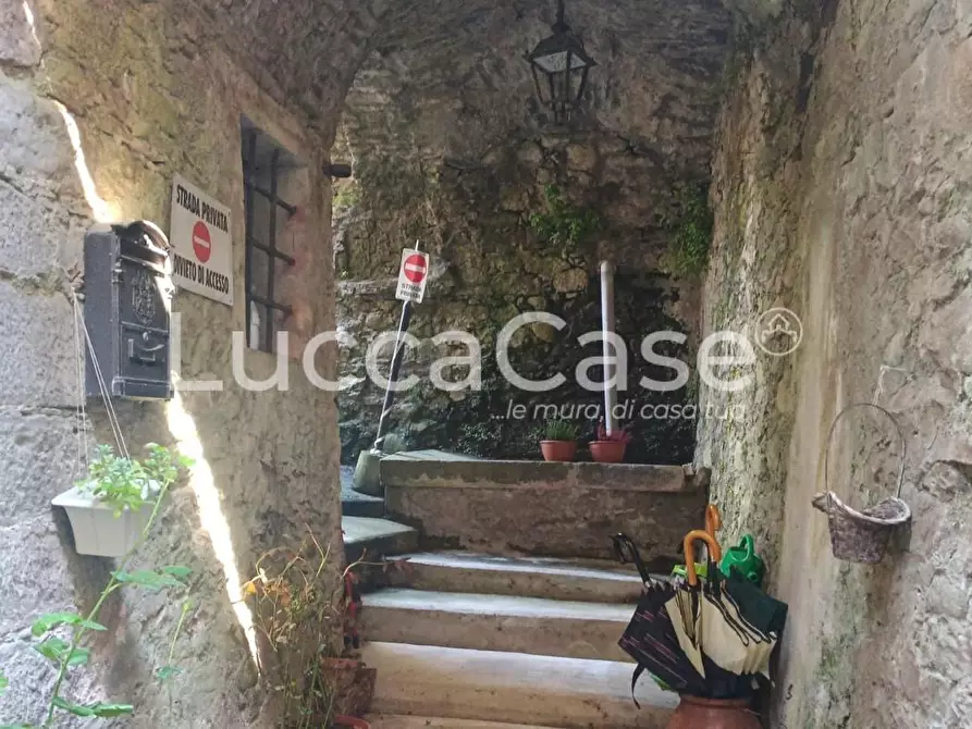 Immagine 23 di Appartamento in vendita  a Fabbriche Di Vergemoli