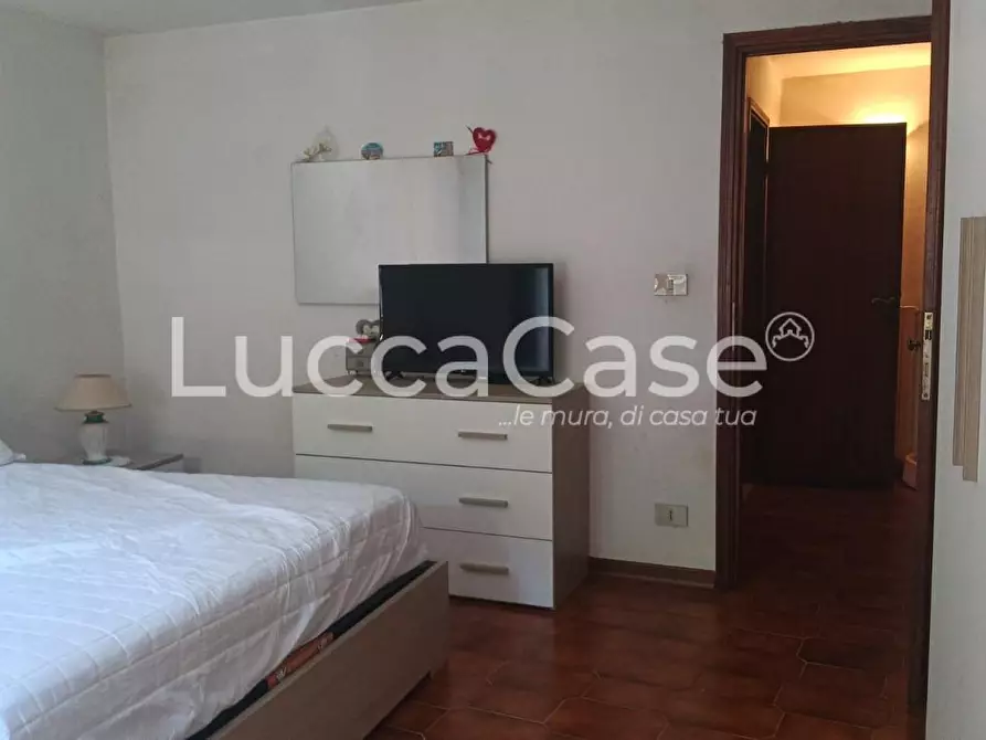 Immagine 21 di Appartamento in vendita  a Fabbriche Di Vergemoli