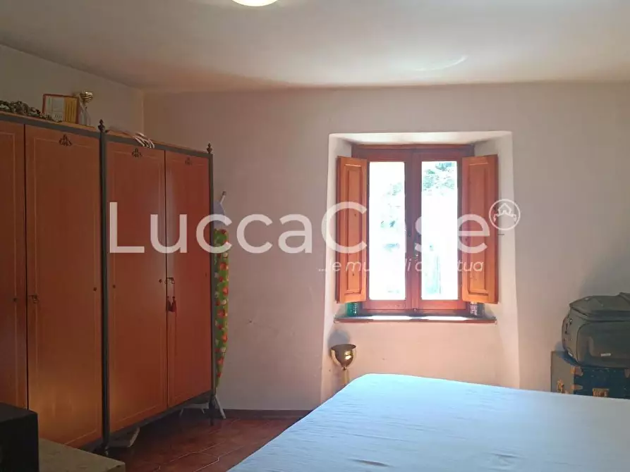Immagine 11 di Appartamento in vendita  a Fabbriche Di Vergemoli