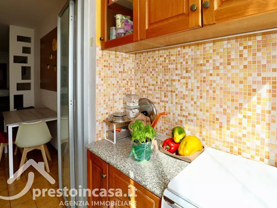 Immagine 12 di Appartamento in vendita  a Viareggio