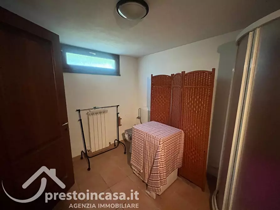 Immagine 38 di Villa in vendita  a Massarosa