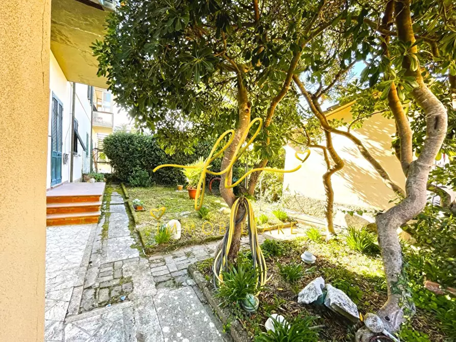 Immagine 22 di Casa bifamiliare in vendita  a Pomarance